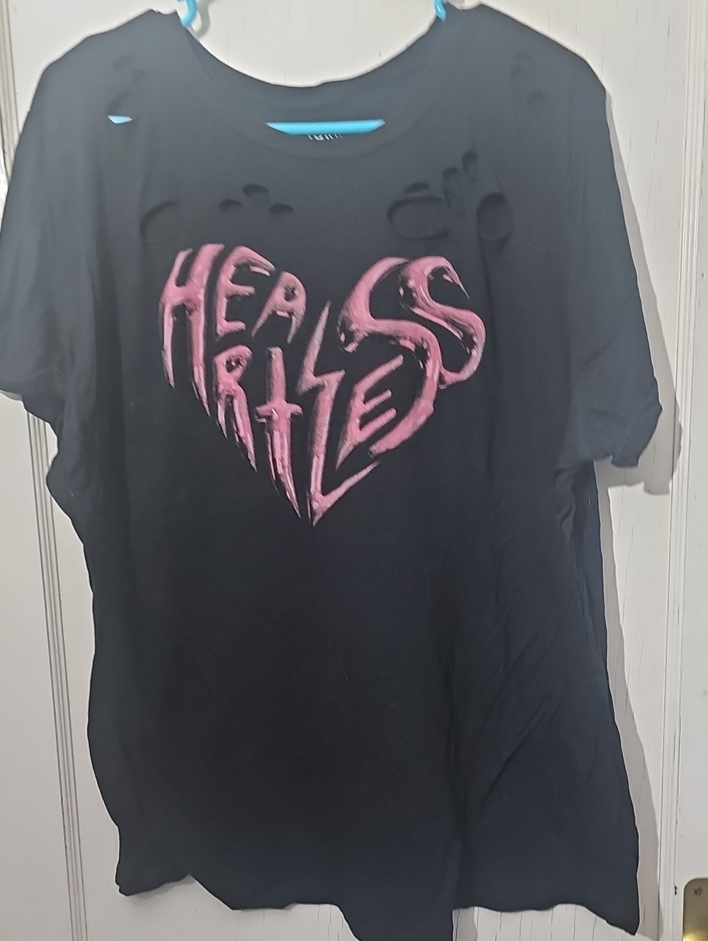 Torrid Relaxed Fit Black Tee with Pink Heart Graphic - Sz 2